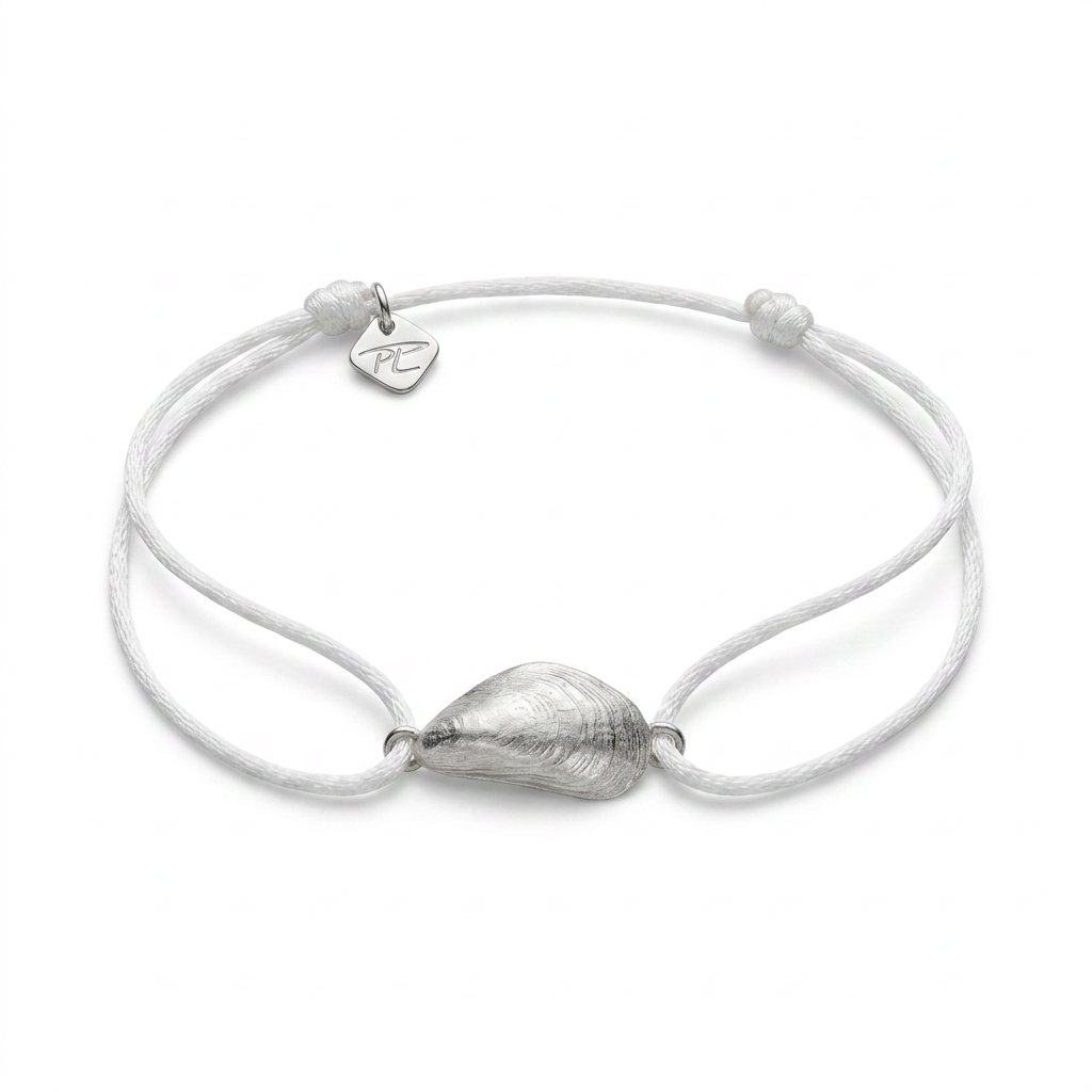 Die Miesmuschel aus Glücksburg S in 935/- Silber an einem Textilband