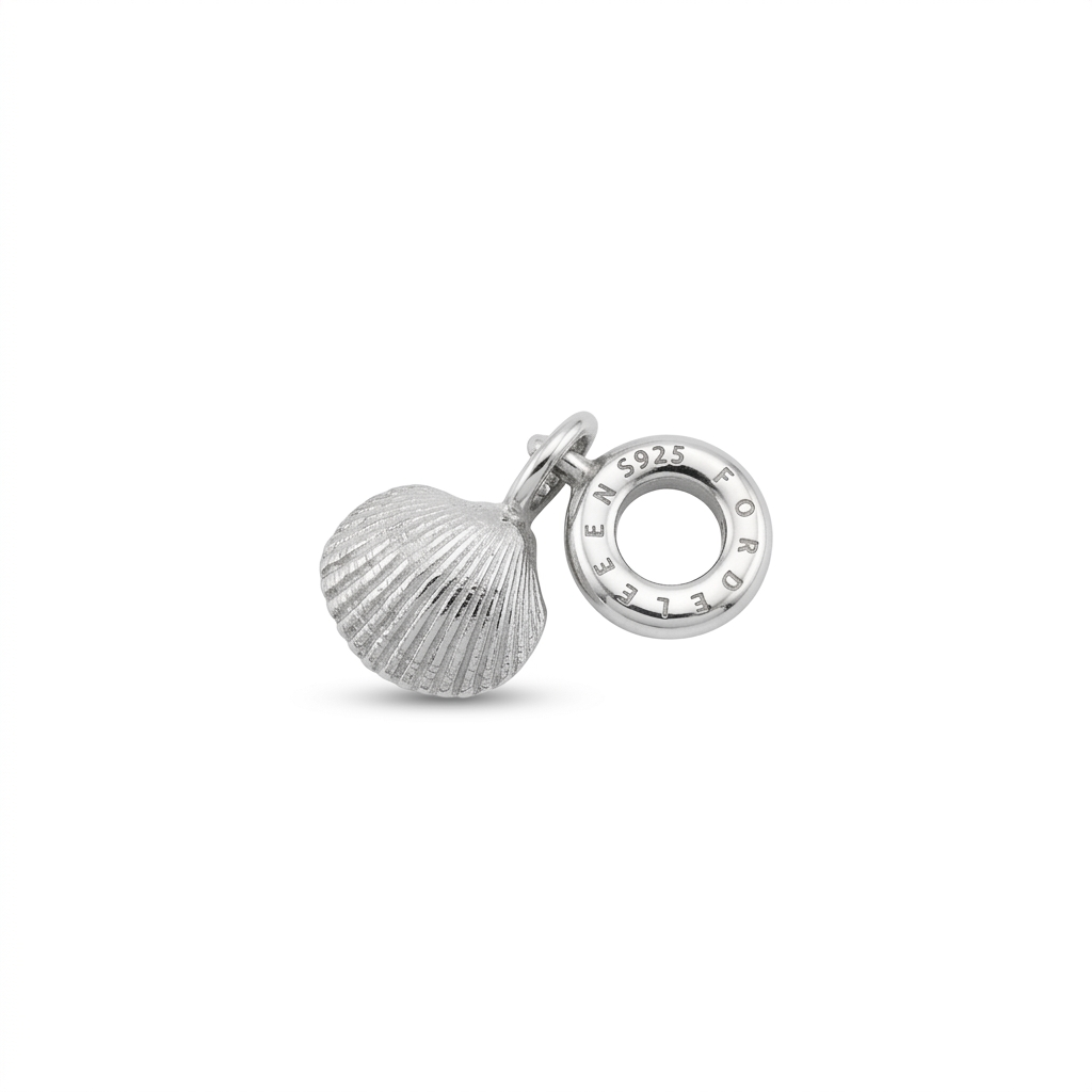 Die Herzmuschel aus Wassersleben S als Charm in Silber